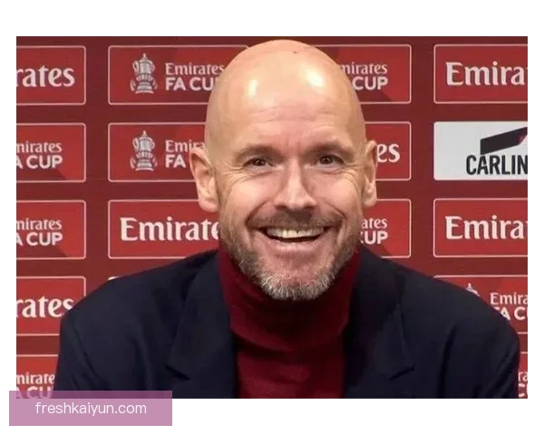 滕哈赫引领球队稳步前行,稳定性成胜利关键因素值得关注 滕哈赫引领球队稳步前行,稳定性成胜利关键因素值得关注