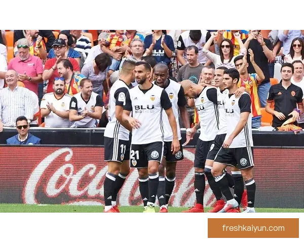 足球新球星合集展现年轻球员状态回暖，值得关注的未来之星频频崭露头角